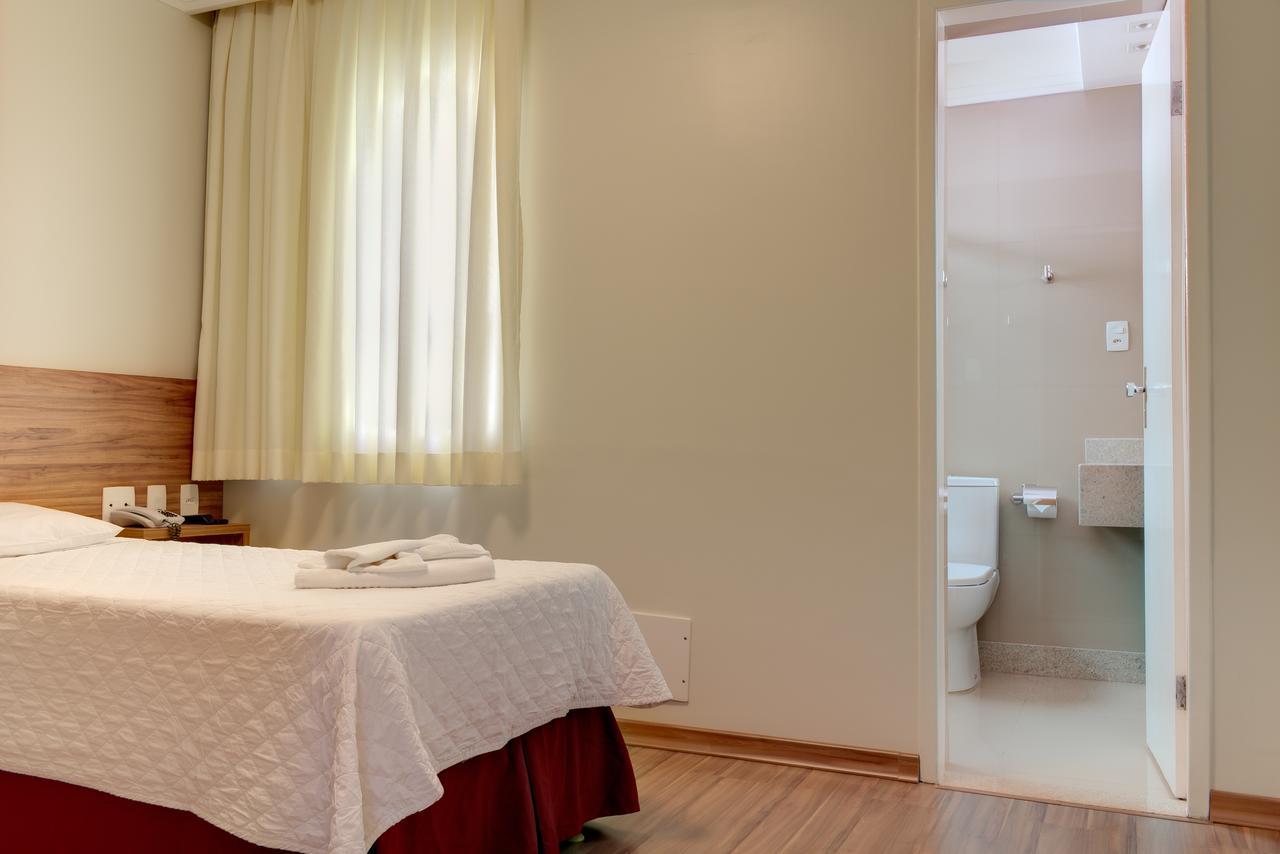 Hotel Villareal 콘셀례이루 라파이에치 외부 사진