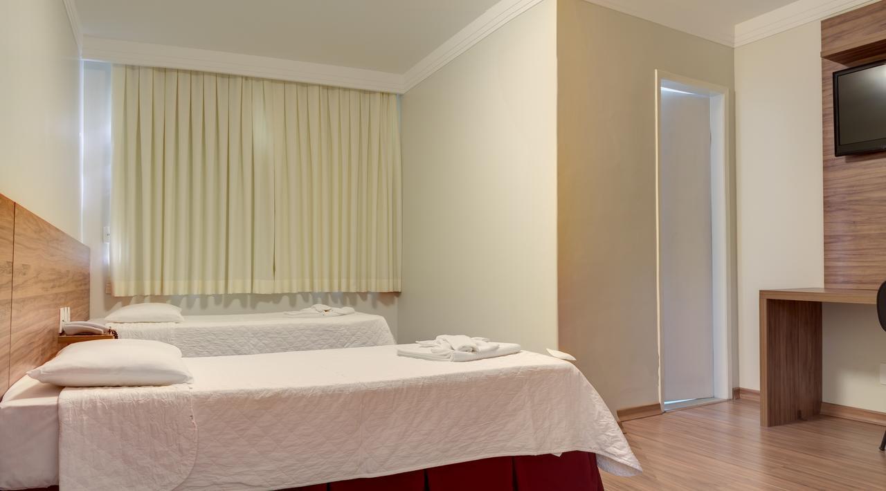 Hotel Villareal 콘셀례이루 라파이에치 외부 사진