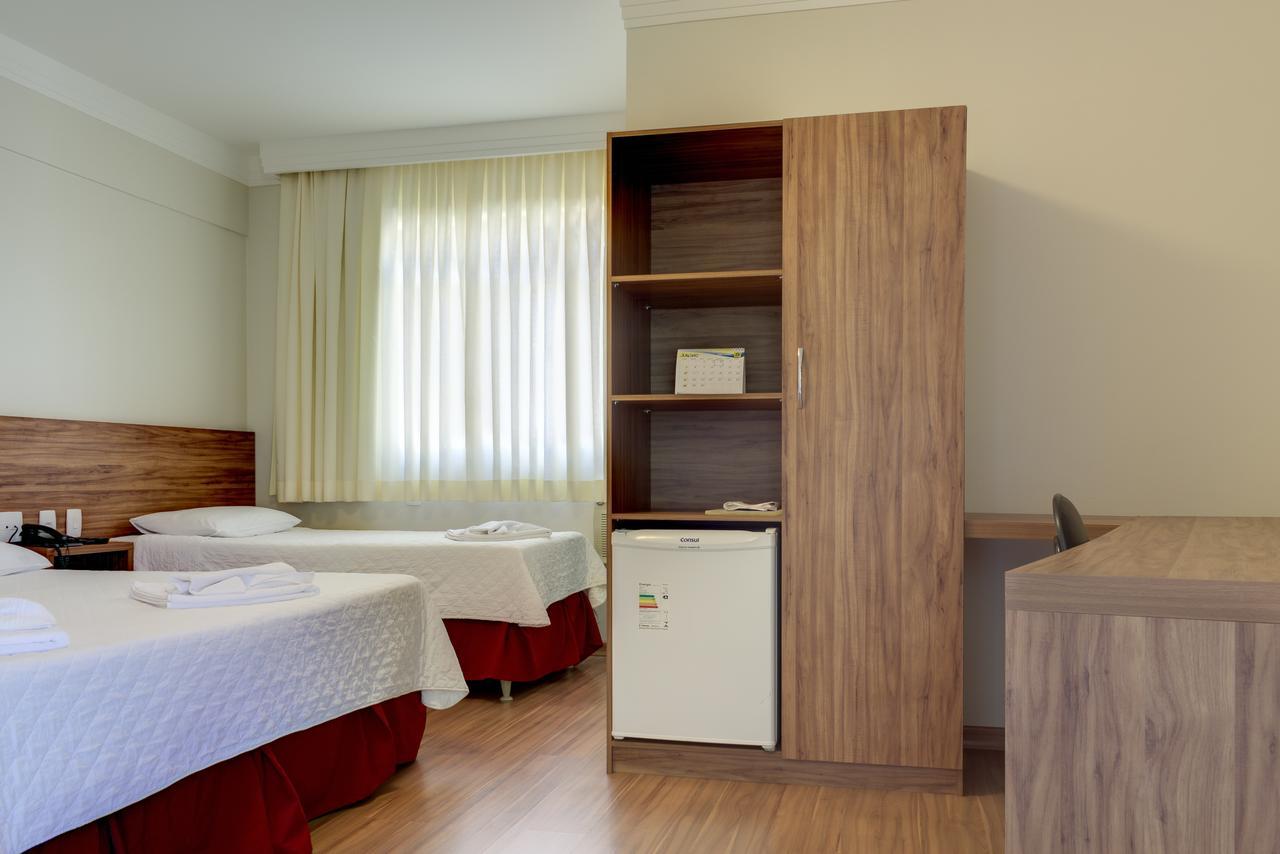 Hotel Villareal 콘셀례이루 라파이에치 외부 사진