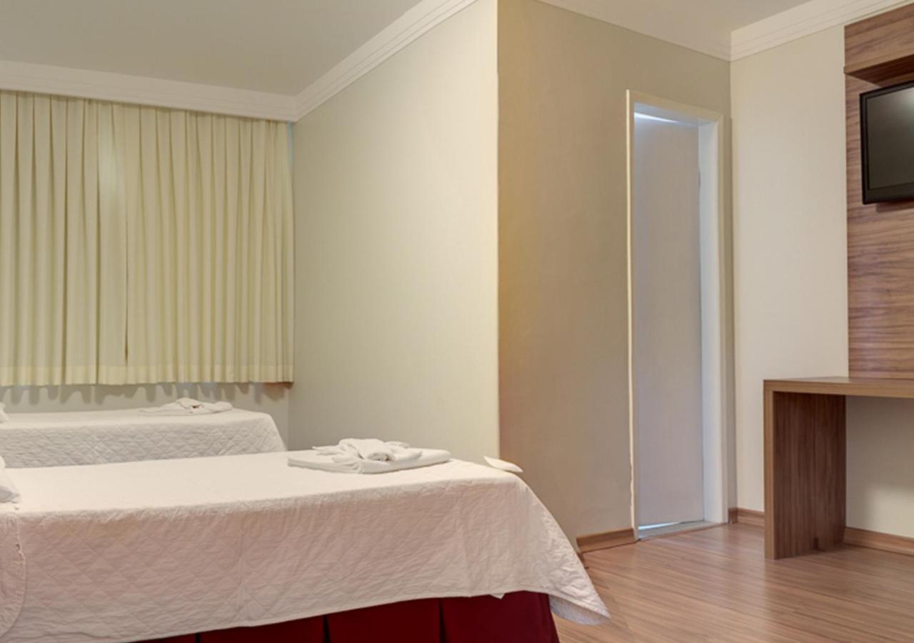 Hotel Villareal 콘셀례이루 라파이에치 외부 사진